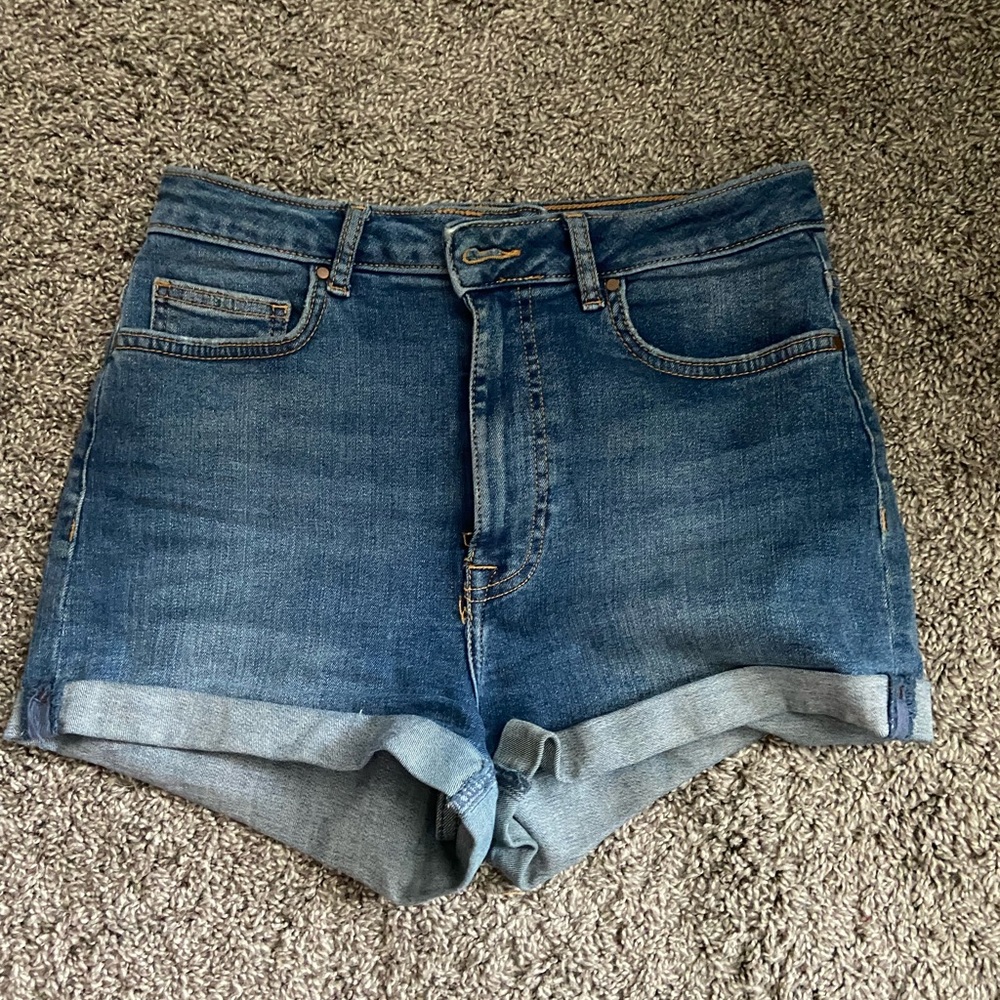 High Waisted Jean shorts